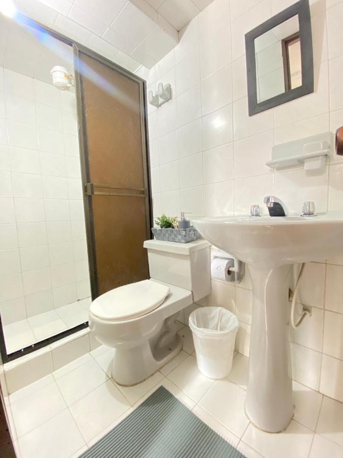 Royal Rooms Bogota Buitenkant foto